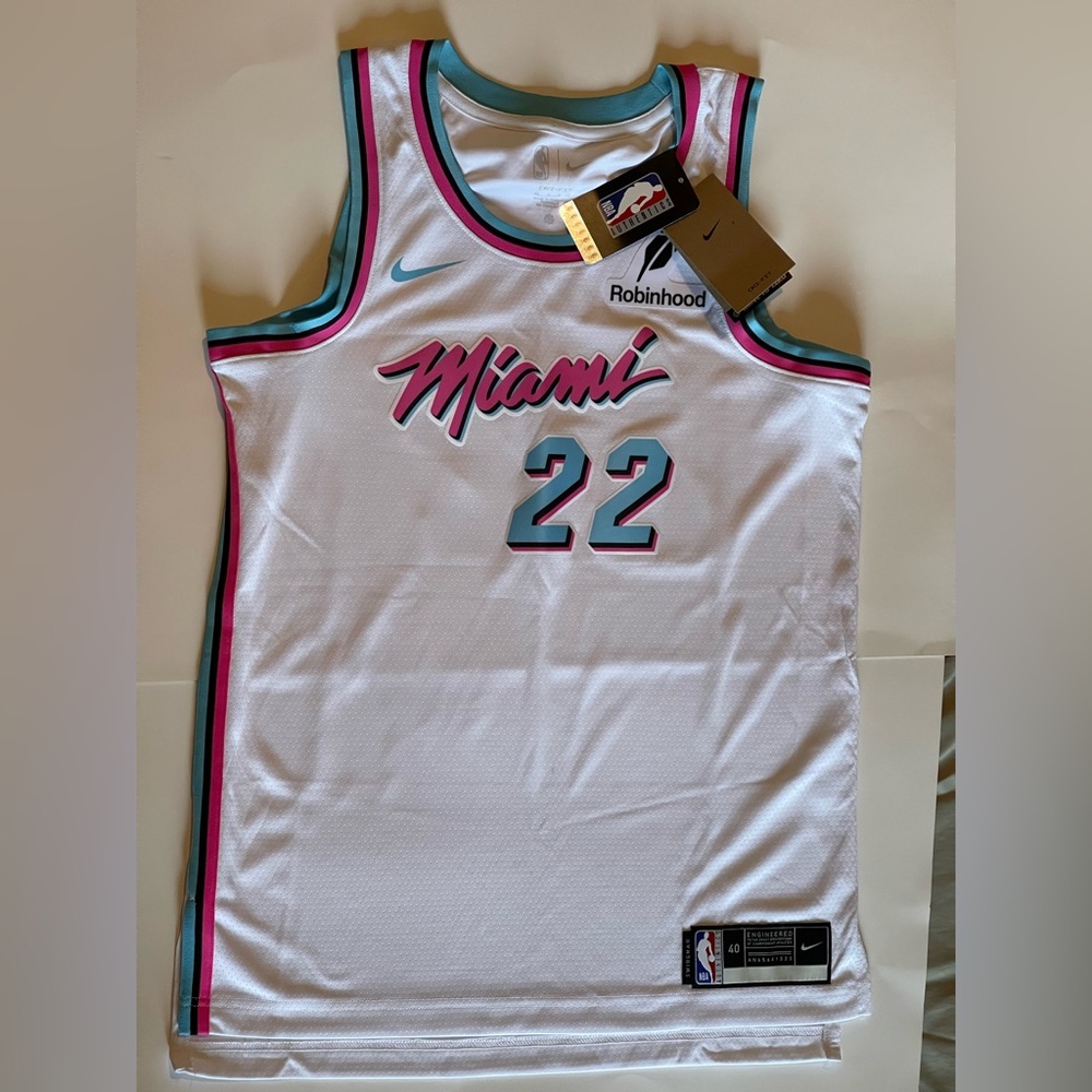 Nike Miami Heat Butler Swingman Jersey